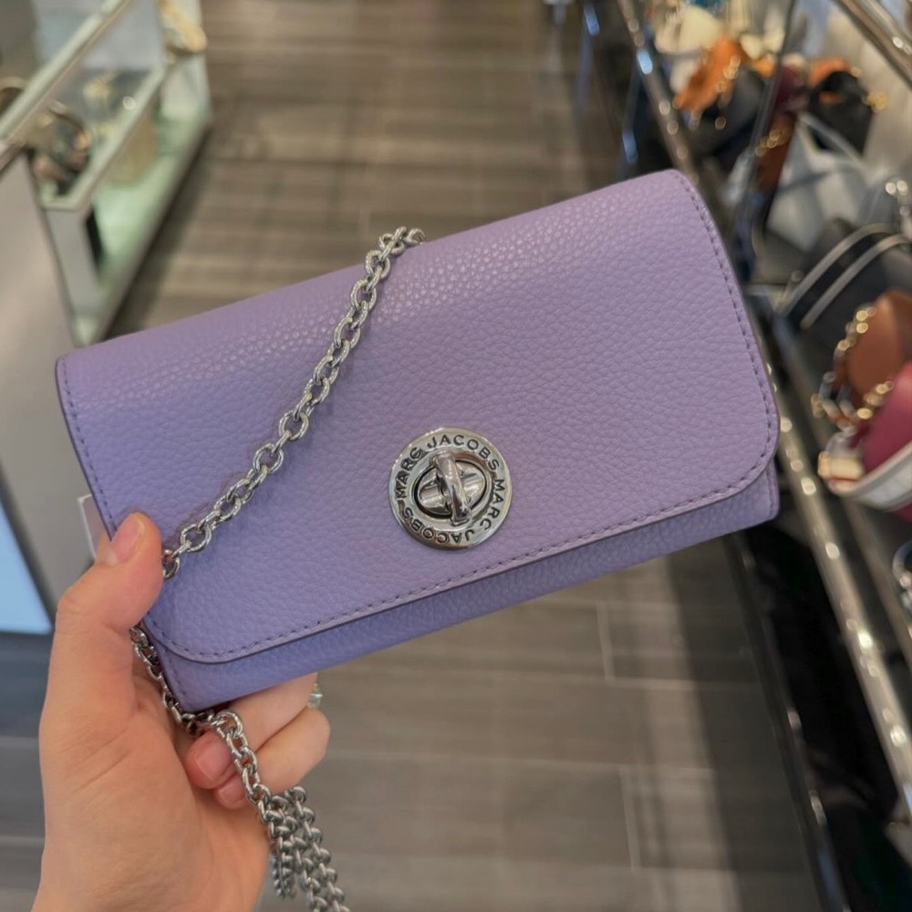 NWT ❤️Marc Jacobs The Wallet on Chain Bag with turn lock